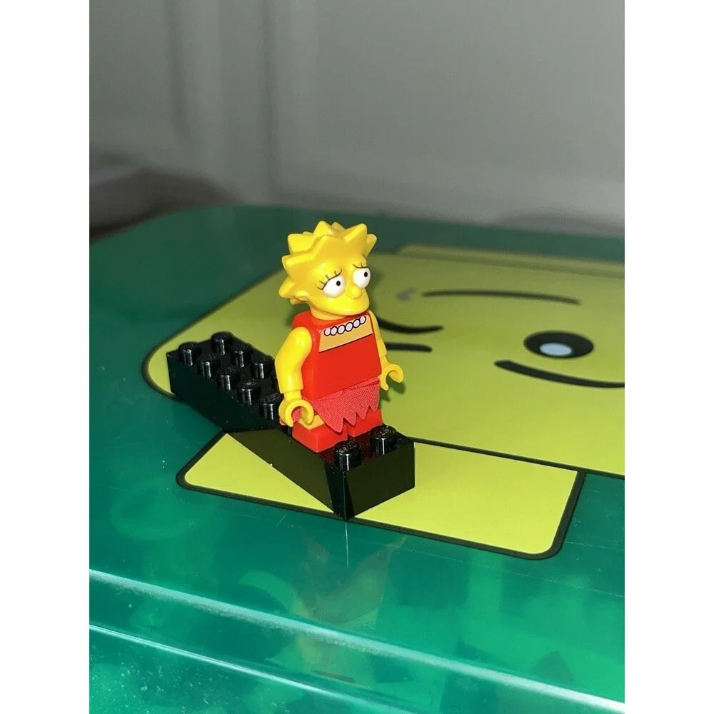 Lego product minifigure